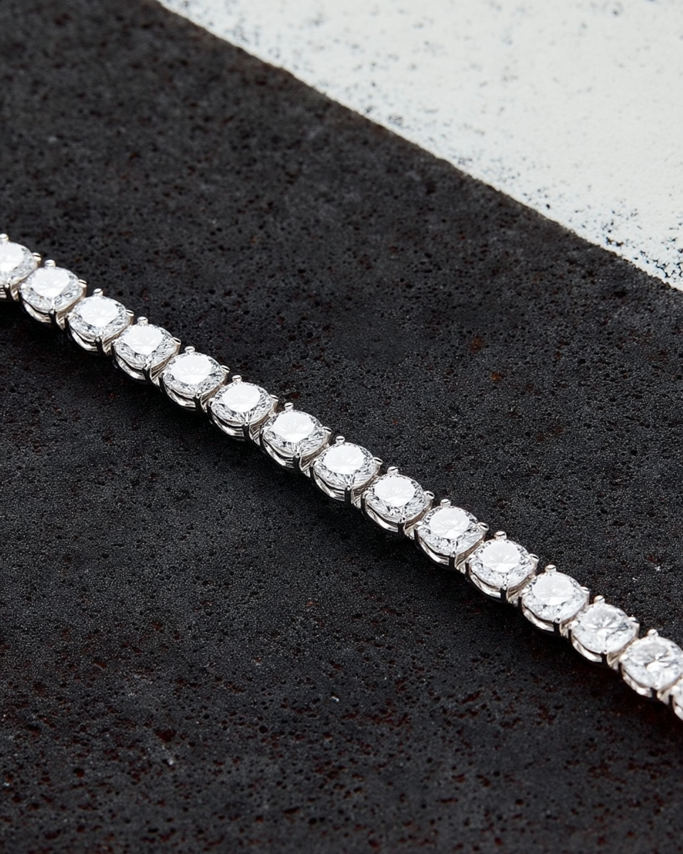 Diamond-Cut Zircon vs Cubic Zirconia: What’s the Difference?